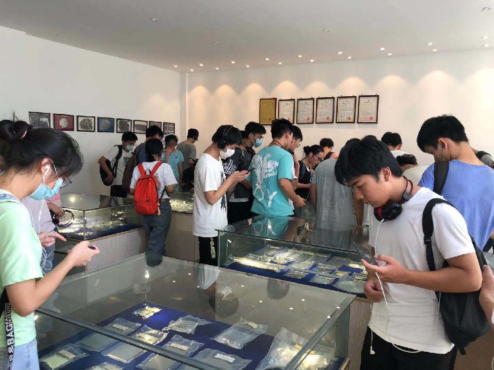 板橋大學無機非金屬材料專業師生走進台灣科泰觀賞進修